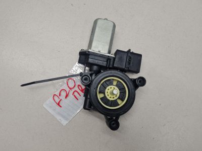 Моторчик стеклоподъёмника передний правый для BMW 3 F30 2011-2018