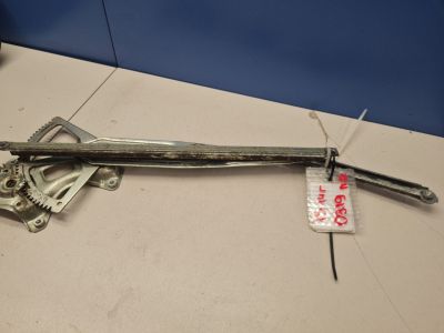 Стеклоподъемник передний правый для Lexus IS SE30 2013-2020