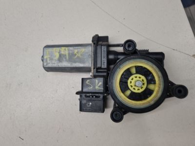 Моторчик стеклоподъёмника задний правый для Mini Clubman F54 2015-2021