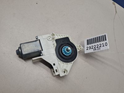 Моторчик стеклоподъёмника задний правый для Audi Q3 8U 2012-2018