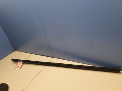 Накладка стекла передней левой двери для KIA Ceed 2012-2018