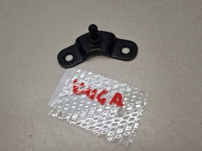 Кронштейн амортизатора двери багажника для Ford Kuga 2012-2019