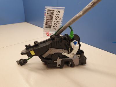 Замок двери задней правой для Mercedes C-klasse W205 2014-