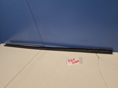 Уплотнитель бокового щитка для BMW X3 F25 2010-2017