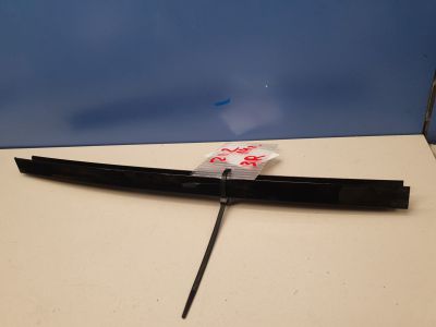 Направляющая стекла задней правой двери для Mercedes E-klasse W212 2009-2016