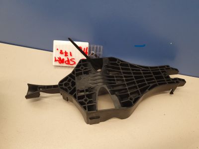 Кронштейн ручки двери передней левой для Land Rover Discovery Sport 2014-