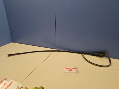 Уплотнитель двери задней правой для Porsche Panamera 2010-2016