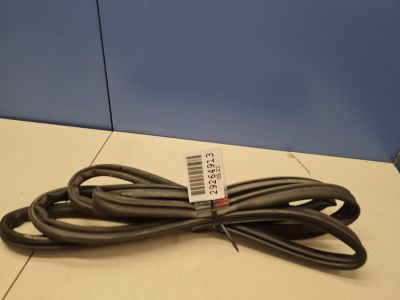 Уплотнитель двери передней правой для Porsche Panamera 2010-2016