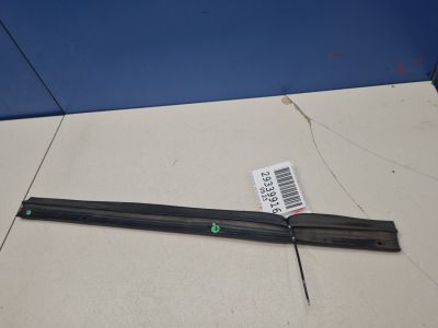 Уплотнитель двери задней левой для Toyota Avensis T27 2008-2018