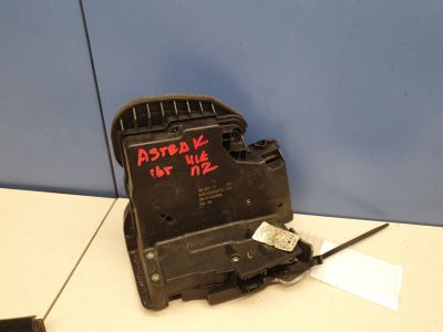 Замок двери передней правой для Opel Astra K 2016-