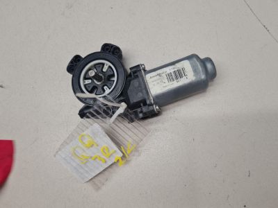 Моторчик стеклоподъёмника задний правый для Nissan Qashqai J11E 2014-