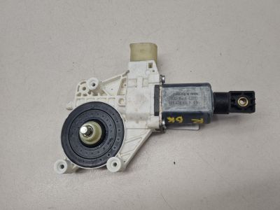 Моторчик стеклоподъёмника передний правый для BMW 3 E92 E93 2005-2013