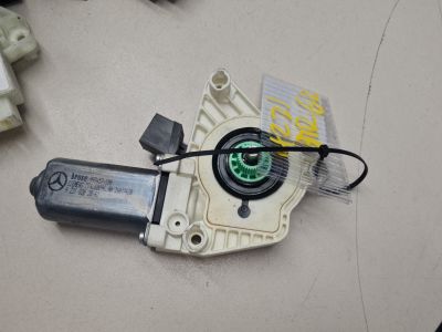 Моторчик стеклоподъёмника передний правый для Mercedes S-klasse W221 2005-2013