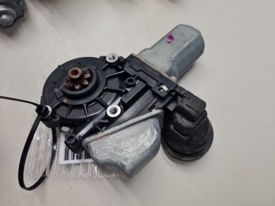 Моторчик стеклоподъёмника передний правый для Lexus LS 460 USF4 2006-2017