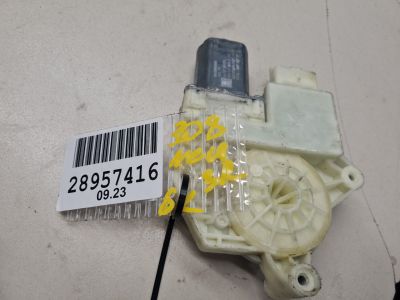 Моторчик стеклоподъёмника задний правый для Peugeot 308 T9 2014-