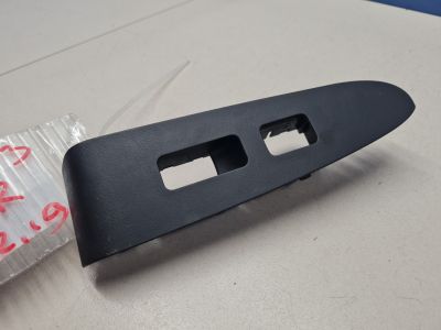 Накладка кнопки стеклоподъемника для KIA Sportage 2010-2015