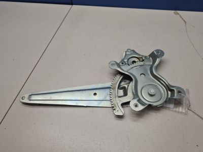 Стеклоподъемник задний правый для Toyota Land Cruiser Prado 150 2009-