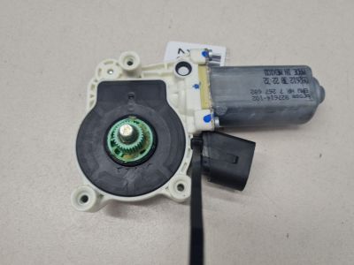 Моторчик стеклоподъёмника передний правый для BMW X5 E70 2006-2013