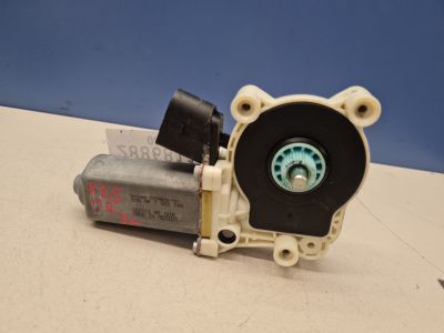 Моторчик стеклоподъёмника правый для BMW X3 F25 2010-2017