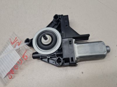 Моторчик стеклоподъёмника передний правый для Volvo S60 2010-2018