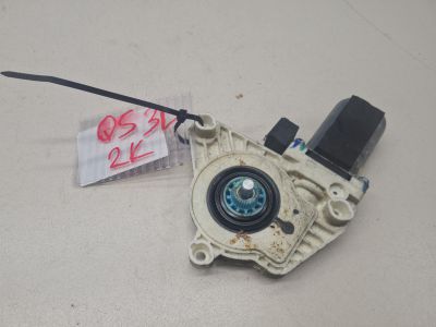 Моторчик стеклоподъёмника задний левый для Audi Q5 FY 2017-