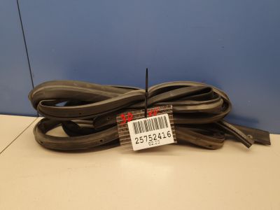 Уплотнитель двери задней правой для Subaru XV G33 G43 2011-2017