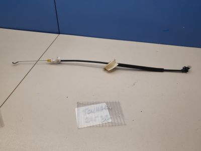 Трос открывания задней двери для Volkswagen Touareg 2018-