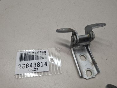 Петля двери задней правой нижняя для Toyota Avensis T27 2008-2018