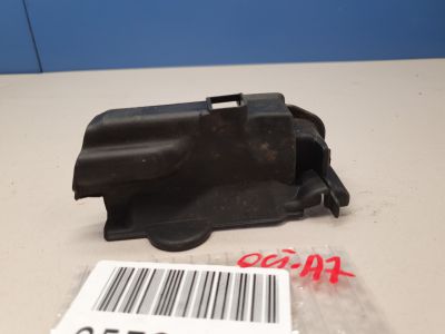 Защитный кожух замка правой двери для Skoda Octavia A7 2013-2020