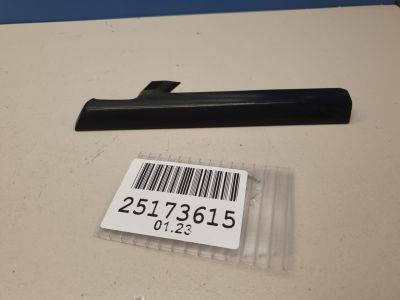 Молдинг стекла передней левой двери для Land Rover Range Rover Evoque 2011-2018