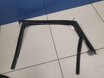 Уплотнитель стекла двери задний левый для Audi A4 B8 2007-2015