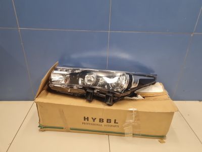 Фара левая для Toyota Corolla E18 2013-