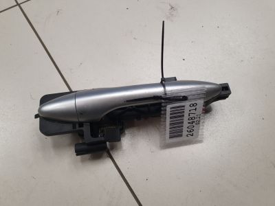 Ручка двери нaружная правая передняя для Hyundai ix35 Tucson LM 2010-2015