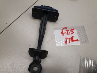 Ограничитель двери передней для BMW X3 F25 2010-2017