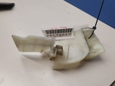 Защитный кожух замка передней правой двери для BMW X6 F16 2014-2020