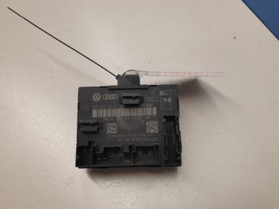 Блок комфорта передней левой двери для Skoda Superb 3T 2008-2015