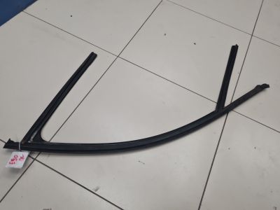 Уплотнитель стекла передней левой двери для BMW 3 F30 2011-2018