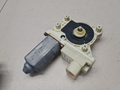 Моторчик стеклоподъёмника правый для BMW 7 E65 E66 2001-2008