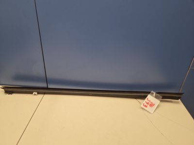 Накладка стекла передней правой двери для BMW 7 E65 E66 2001-2008