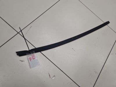 Накладка стекла передней левой двери для Audi Q7 4L 2005-2015