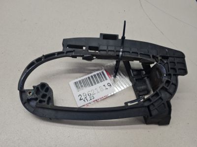 Кронштейн ручки двери задней левый для BMW 7 E65 E66 2001-2008