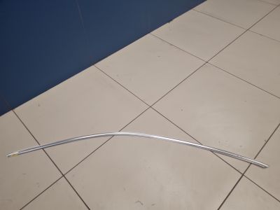 Молдинг рамки передней левой двери для Volkswagen Touareg 2018-