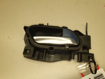 Ручка двери внутренняя правая для Peugeot 208 2012-2019