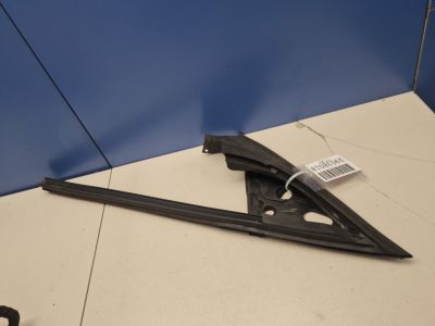 Направляющая стекла передней правой двери для BMW 6 E63 E64 2003-2010