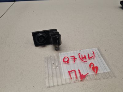 Петля двери передней левой верхняя для Audi Q7 4L 2005-2015