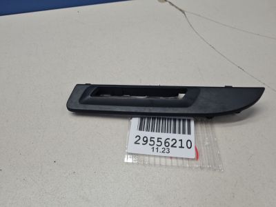 Накладка обшивки двери передней левой для Audi Q7 4L 2005-2015