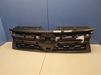 Решетка радиатора для Renault Duster 2010-