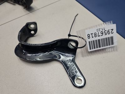 Петля двери багажника правая для Audi Q7 4L 2005-2015