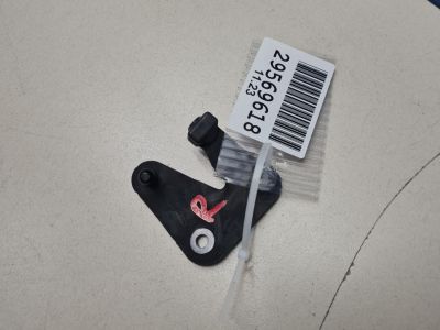 Кронштейн амортизатора двери багажника правый для BMW X1 E84 2009-2015