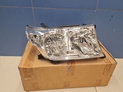 Фара правая для Toyota Land Cruiser 200 2008-